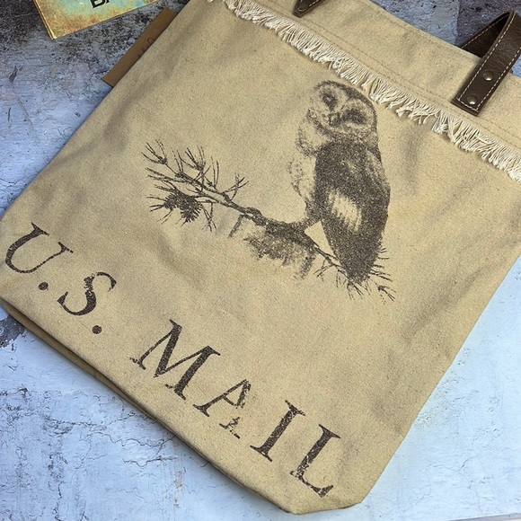 Clea Ray US Mail Owl Graphic Repurposed Canvas Tote Book Bag Leather Straps - Picture 11 of 11